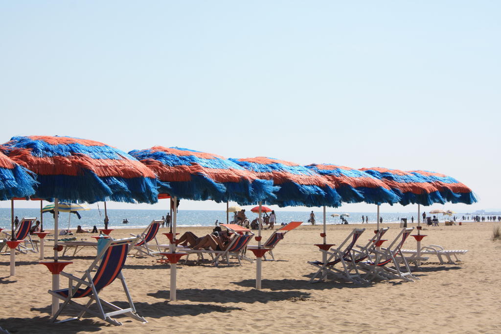 Hotel Lido Васто Екстер'єр фото